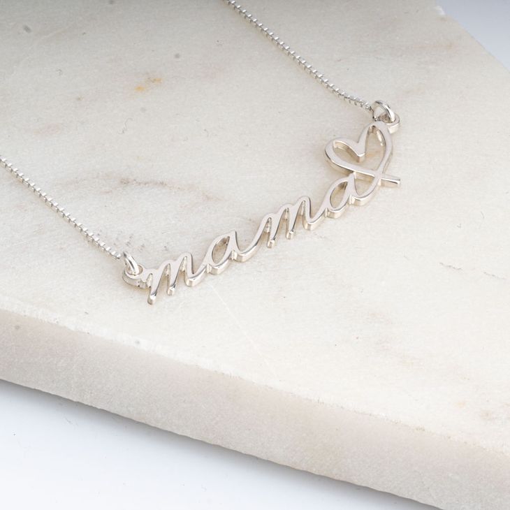 Mama Necklace With Heart